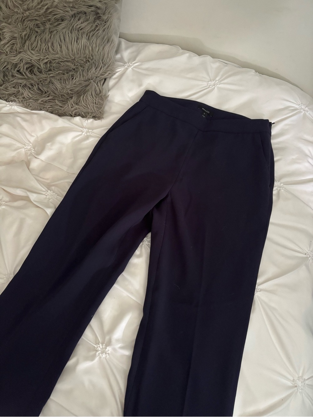 RW&CO. - Women's Black Tailored Ponte Trousers - Picture 4 of 5